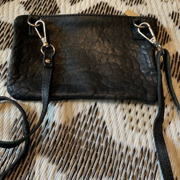 Classic Black Textured Leather Crossbody Bag - Picture 3 of 7